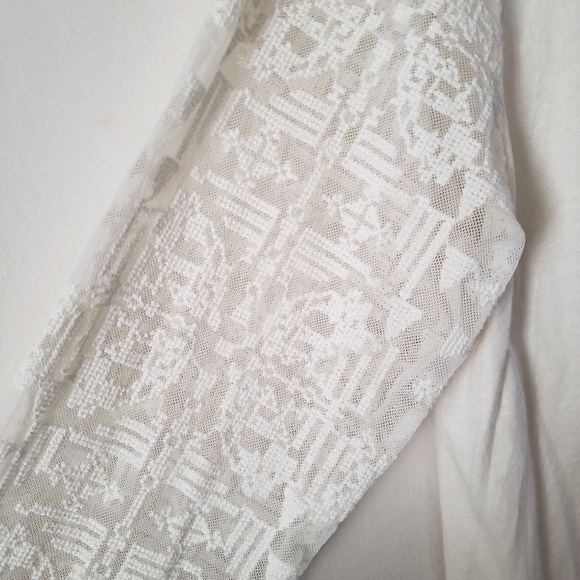 WRAP London Pop Over Cream Lace Top Blouse Embroidery Quater Zip Sz US 16, UK 20 - Picture 6 of 8